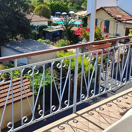 Ginestre 14 Apartment