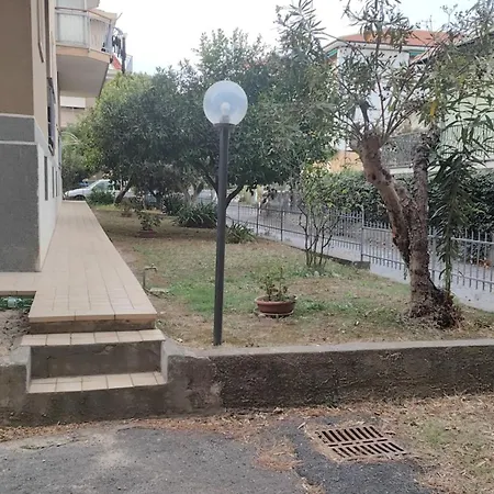 Ginestre 14 Apartment
